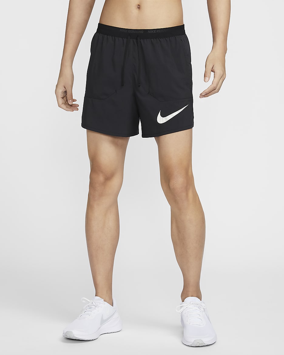 Black and white nike running shorts online